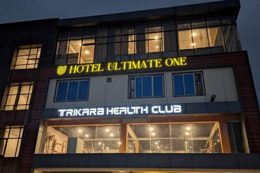 Hotel Ultimate One - בובנשוואר - בניין