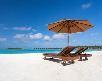 Cinnamon Dhonveli Maldives - Kanu Huraa - Beach