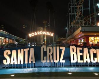 Drift Inn, Llc - Santa Cruz