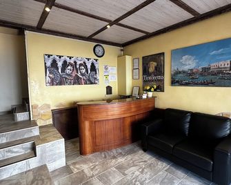 Nuova Locanda Belvedere - ונציה - דלפק קבלה