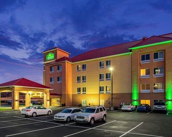 Spark by Hilton Plainfield Indianapolis Airport - Plainfield - Bygning