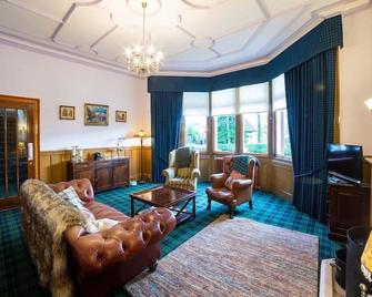 The Douglas Hotel - Kilmarnock - Obývací pokoj