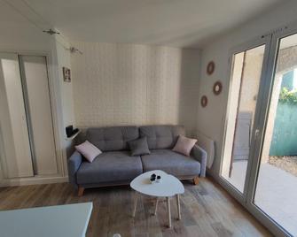 Studio L'Etoile Provençale - Saint-Cyr-sur-Mer - Huiskamer