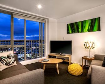 Barclay Suites - Auckland - Living room