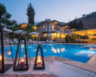 Otto Palace Boutique Hotel - Adrasan - Pool