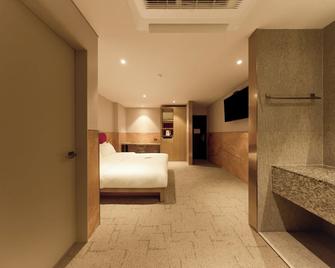 Capace Hotel Gangnam - Seoul - Lễ tân