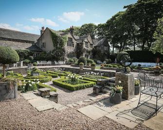 Holdsworth House Hotel - Halifax - Building