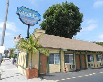 Starlite Motel - Bellflower - Building