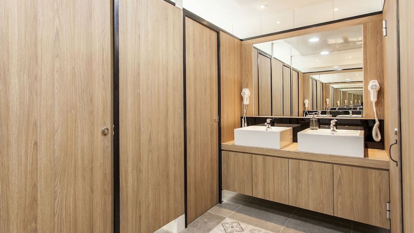 Formosa 101 Taipei Main Branch