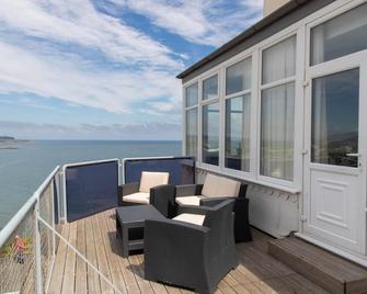 The Norbreck Hotel - Scarborough - Balcony