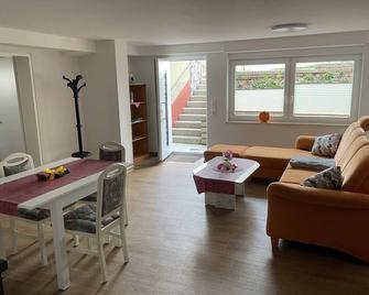 Ferienwohnung im Grünen - Lebach - Pokój dzienny