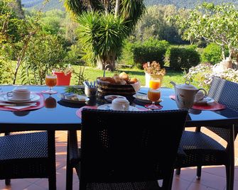 House Angeli - Prunelli-di-Fiumorbo - Patio