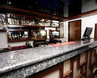 Lailas County - Pondicherry - Bar
