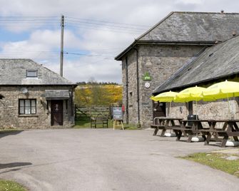 Yha Dartmoor - Yelverton - Budova