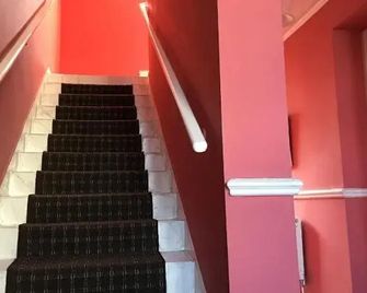 Merchant House - Kirkcaldy - Escadas
