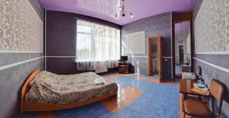 Zhar-Ptitsa Hotel - Omsk - Yatak Odası