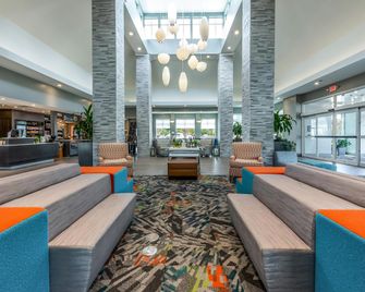 Hilton Garden Inn Beaumont - Beaumont - Lobby