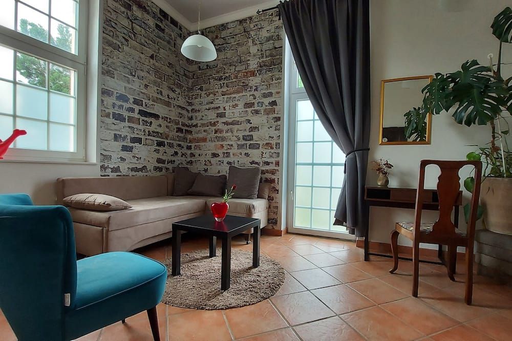 Leipzig Ferienwohnung in ruhiger Lage - לייפציג - סלון