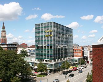 Hotel Astor Kiel by Campanile - Kiel - Edificio