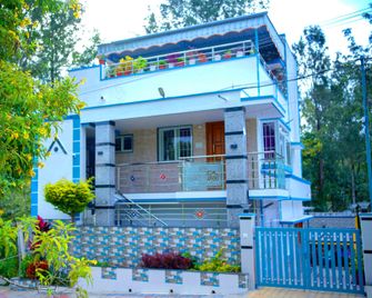 The Chendur Grand - Salem - Gebouw