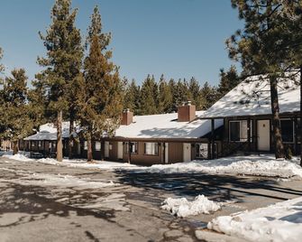 Vintage Lakeside Inn - Big Bear Lake - Bygning