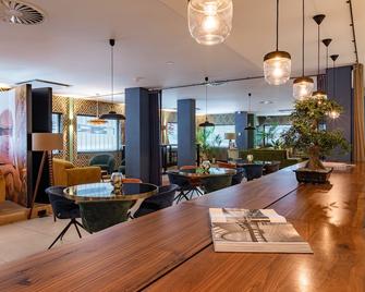 The James Hotel Rotterdam - Rotterdam - Area lounge
