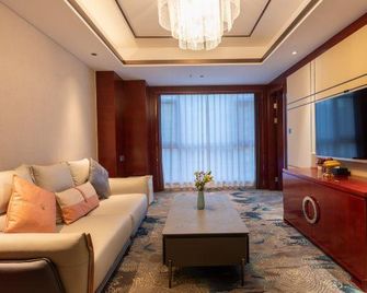 Hetang Yuese Holiday Hotel - Xinxiang - Wohnzimmer