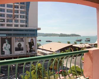 Jack's CondoApartment @ Marina Court Resort Condominium - Kota Kinabalu - Balcony