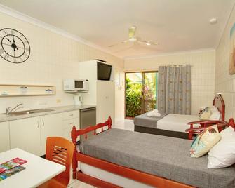 Tropical Palms Resort & 4wd Hire - Magnetic Island - Habitación