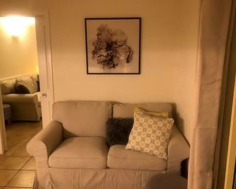 Woodford Gardens - 우드퍼드 - 거실