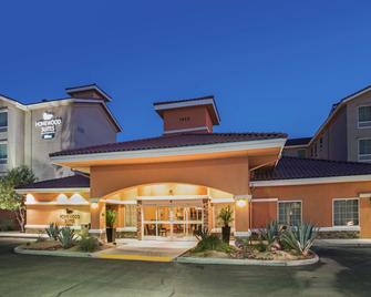 Homewood Suites by Hilton Yuma - יומה - בניין