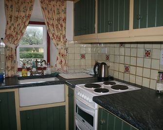 Great location for exploring Galway City & Connemara - Spiddal - Kitchen