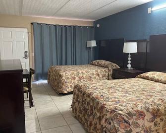 Royal Inn - Live Oak