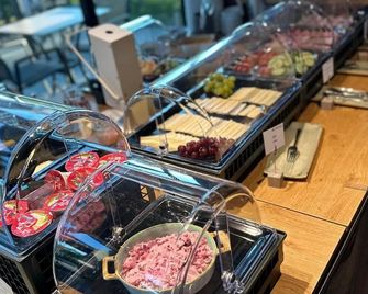 Akzent Hotel Déjanil - Burgdorf (Region Hannover) - Buffet