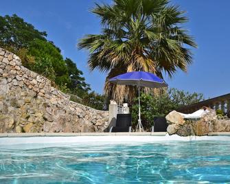Villa Solaris Independent Studio In Villa With Pool - Eze - Pool