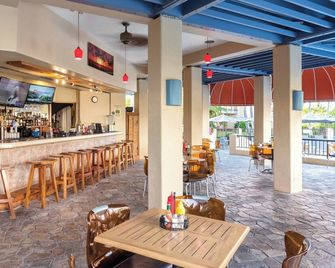 Kona Coast Resort By Vrhost - Kailua-Kona - Bar