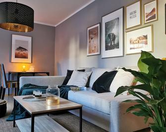 Fynbos Apartments in der Altstadt, Frauenkirche, historisch, Parkplatz - Meissen - Oturma odası