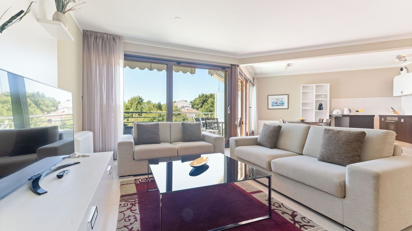 The Residence Aparthotel