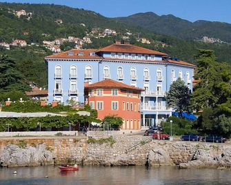 Hotel Park - Lovran - Edificio