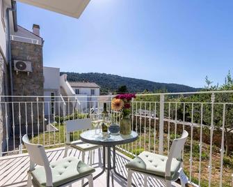 سيتاديلا فيلي لوسينج - فيلي لوسينج - شرفة