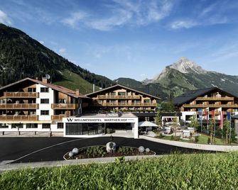 Wellnesshotel Warther Hof - Warth - Gebouw