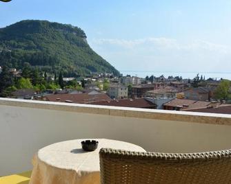 Hotel Giotto - Garda - Balcony