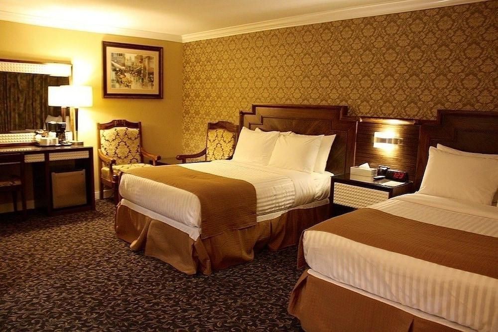 ذا ديلاكس هوتل فانكوفر - فانكوفر - غرفة نوم