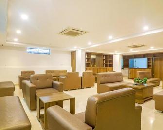 The Landmark Banjara Hills - Hyderabad - Hyderabad - Lounge