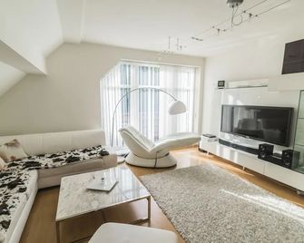 Horsky apartman Spindleruv Mlyn - Krausovy Boudy - Wohnzimmer