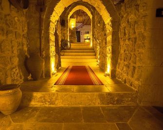 Euphoria Cave House - Nevşehir - Pasillo