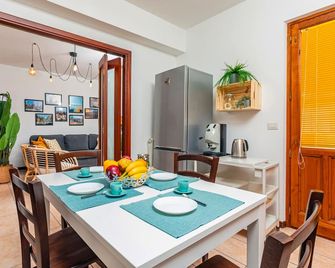 Home Centrum 1 - Giarre - Їдальня