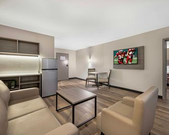Red Roof Inn Kokomo - Kokomo - Habitación