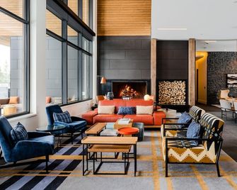 212 Lakelodge 3 Bedroom Condo by Moonlight Basin Lodging - Big Sky - Lounge