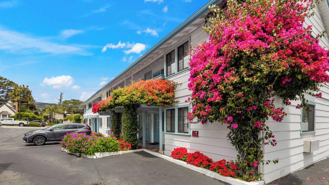 Arbor Inn Monterey